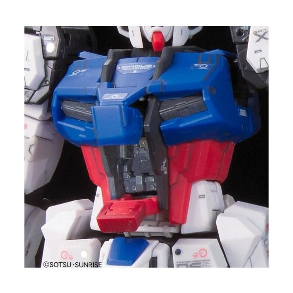 Bandai Real Grade GAT-X105 Aile Strike Gundam 9 Bandai Real Grade GAT-X105 Aile Strike Gundam - Image 7